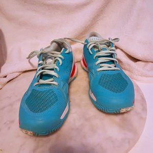 Women's Tennis Shoes